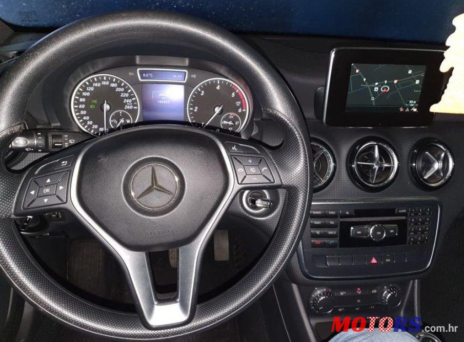 2013' Mercedes-Benz A-Klasa 180 Cdi photo #3