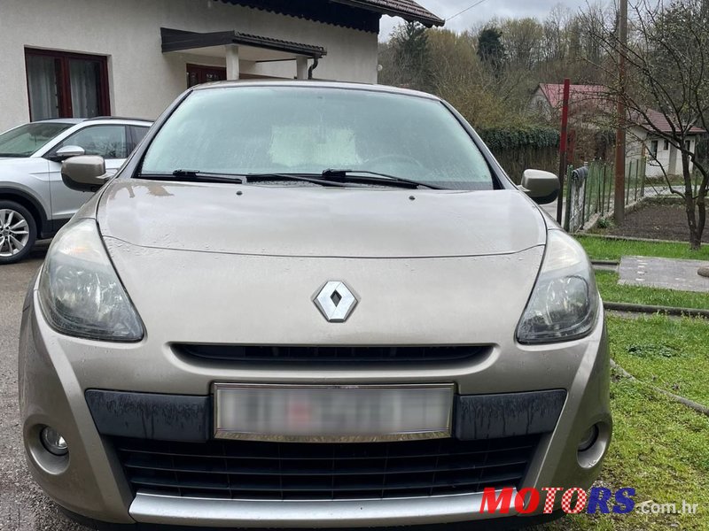 2012' Renault Clio 1,2 16V photo #1