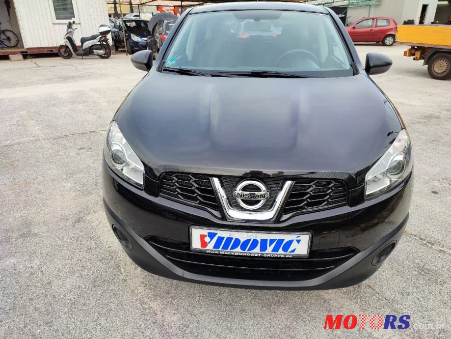 2010' Nissan Qashqai photo #2