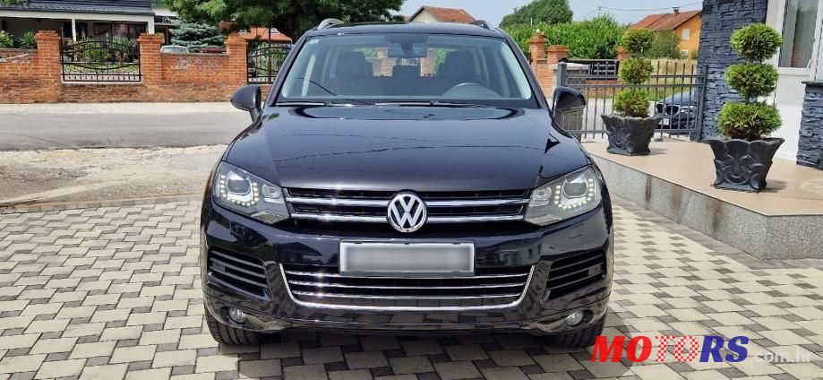 2011' Volkswagen Touareg 3,0 V6 Tdi Bmt photo #3