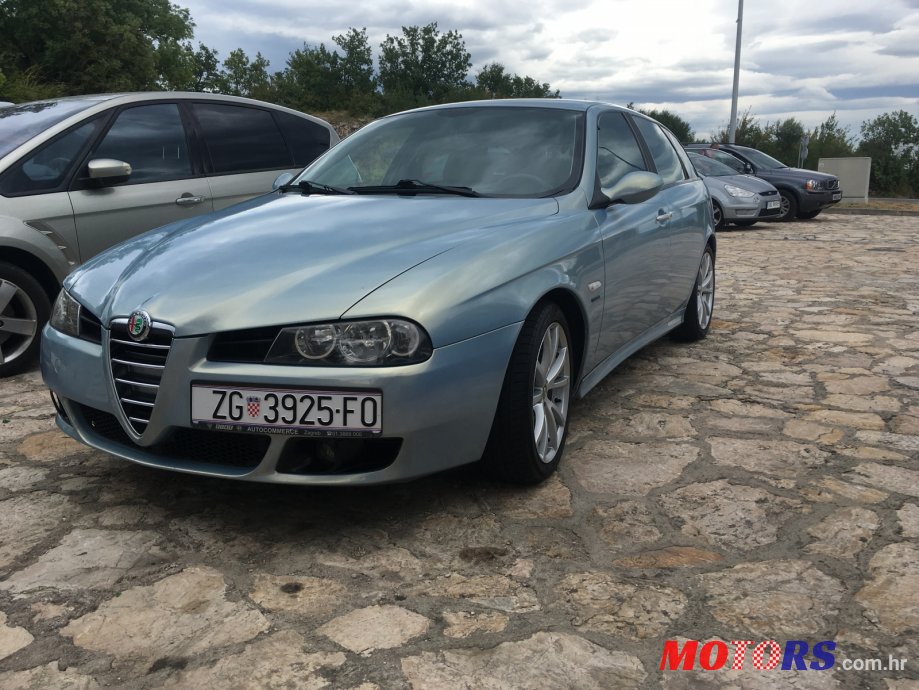 2004' Alfa Romeo 156 photo #1