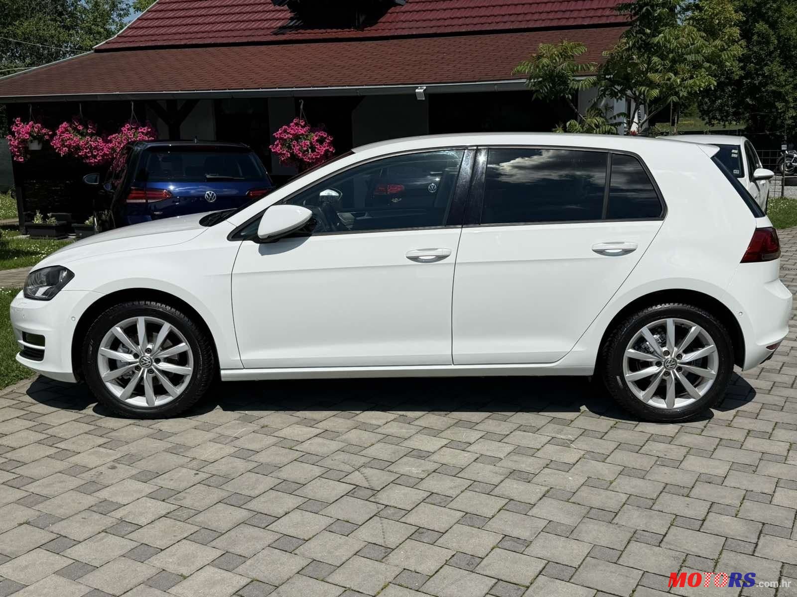 2015' Volkswagen Golf VII photo #3