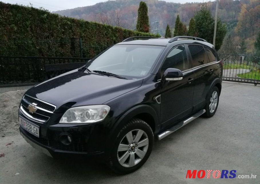 2006' Chevrolet Captiva 2,0 D photo #1