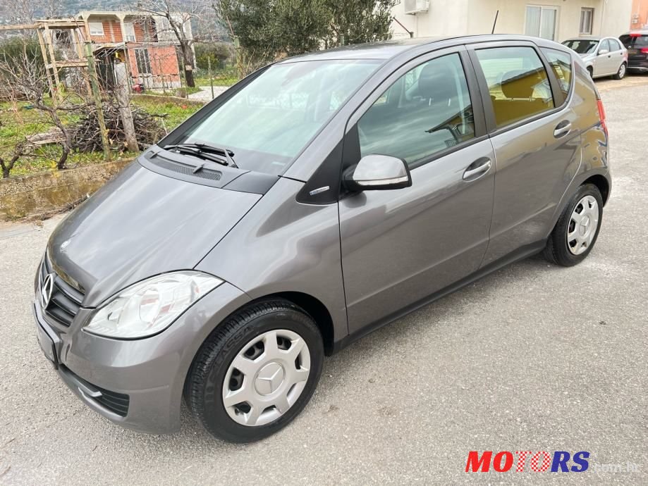 2012' Mercedes-Benz A-Klasa photo #4