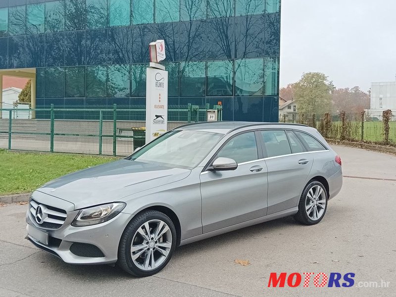 2016' Mercedes-Benz C-Klasa 220 D 4Matic T photo #1