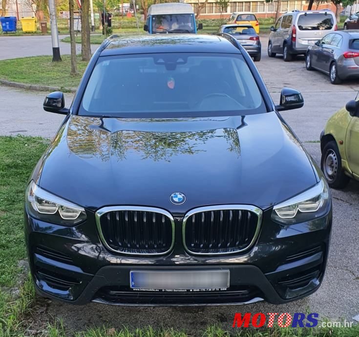 2018' BMW X3 Sdrive18D photo #2