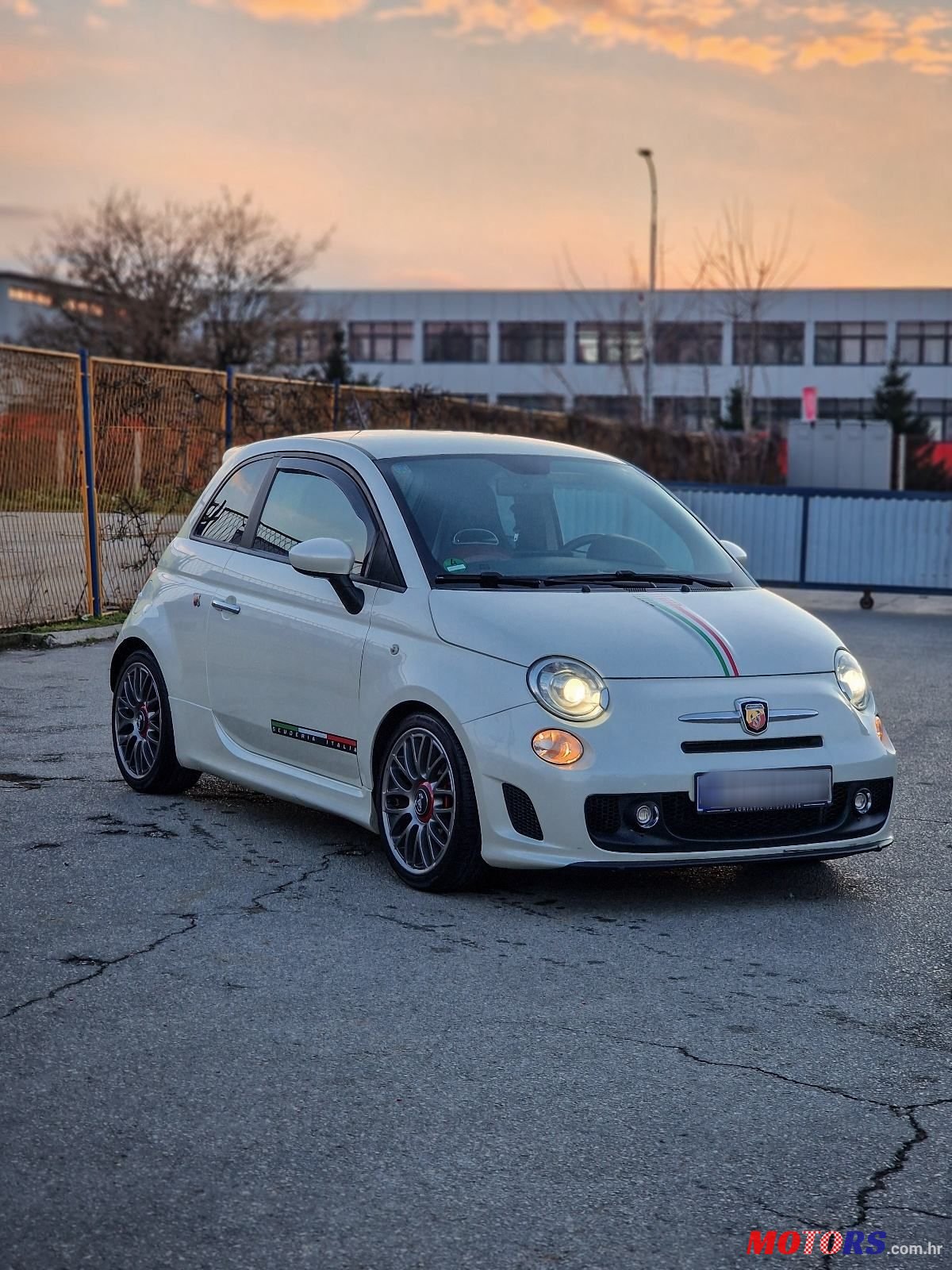 2010' Abarth 500 1.4 photo #6