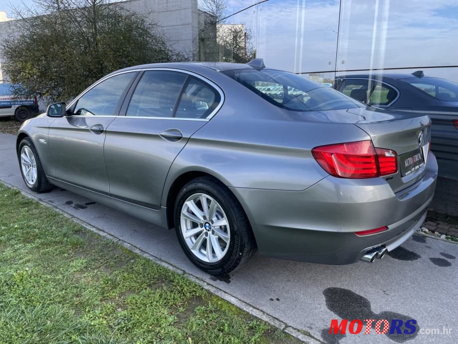 2012' BMW Serija 5 520D photo #3