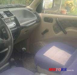 2001' Nissan Terrano 2,7 Tdi photo #1