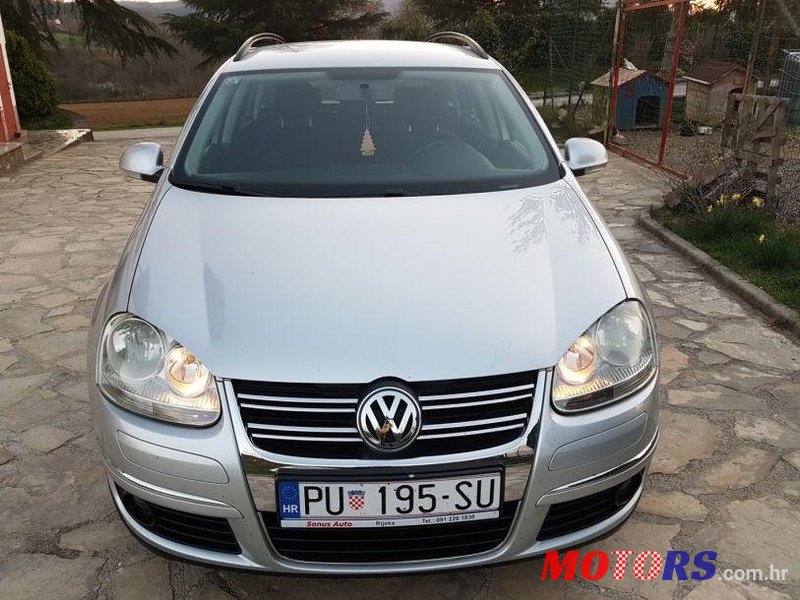 2008' Volkswagen Golf V Variant 1,9 Tdi photo #3