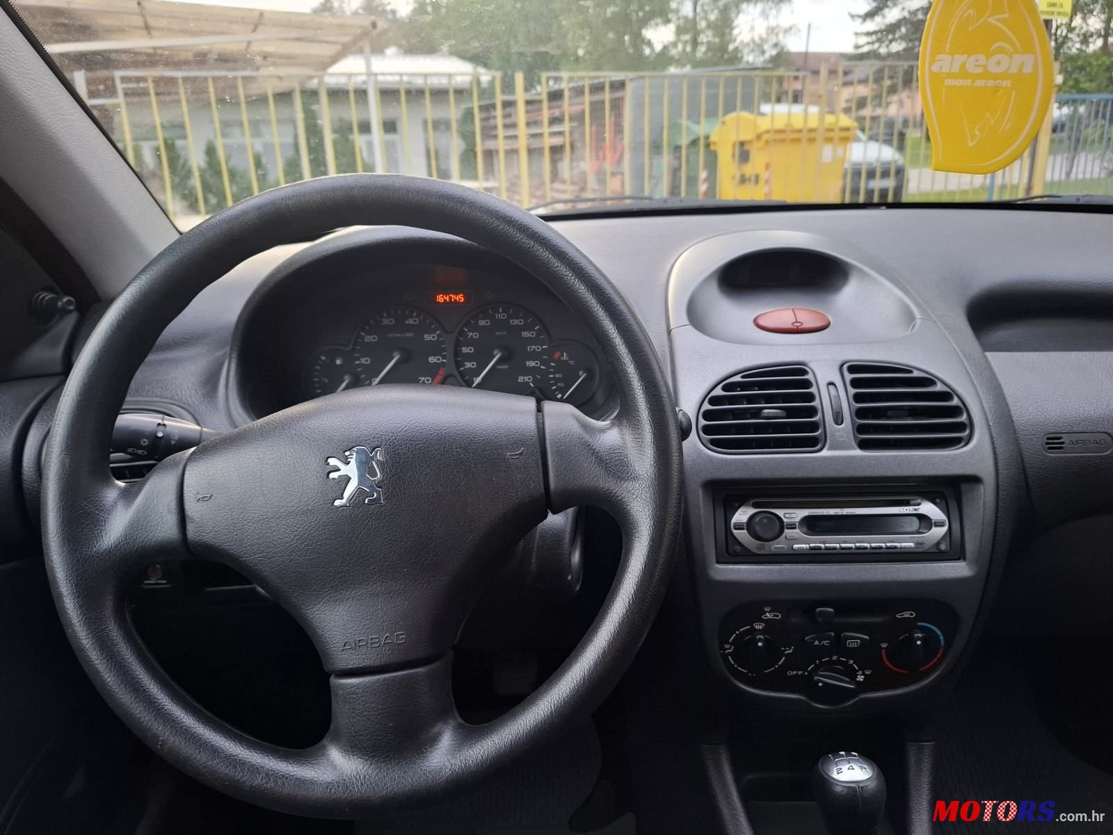 2008' Peugeot 206 photo #4