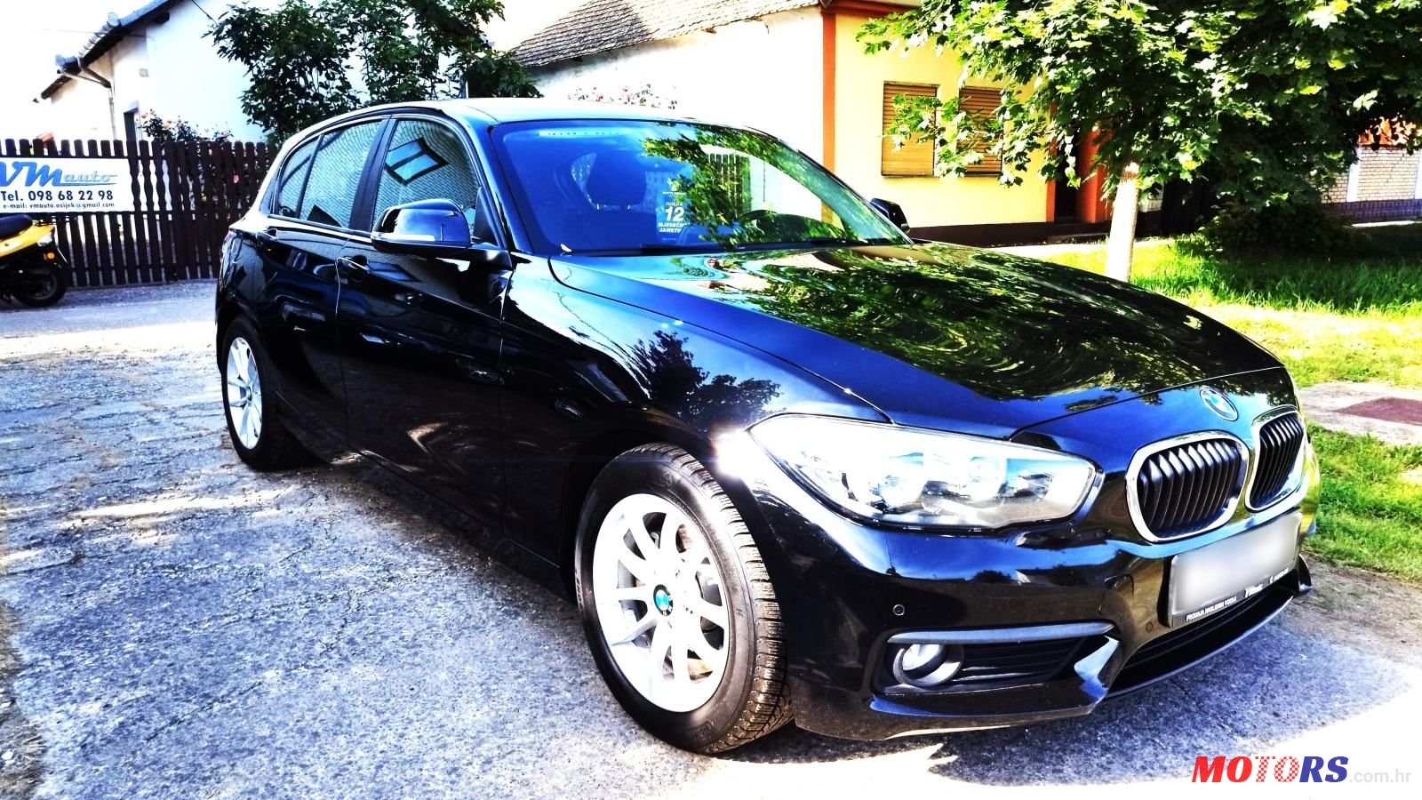 2015' BMW Serija 1 116D photo #4