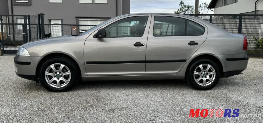 2011' Skoda Octavia 1,6 photo #6