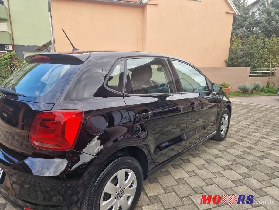 2017' Volkswagen Polo 1,0 photo #3