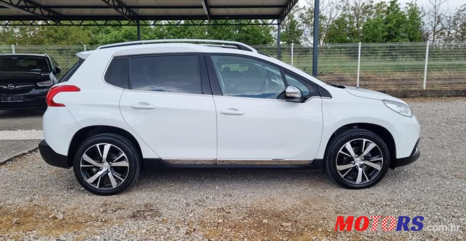 2015' Peugeot 2008 1,6 E-Hdi photo #6
