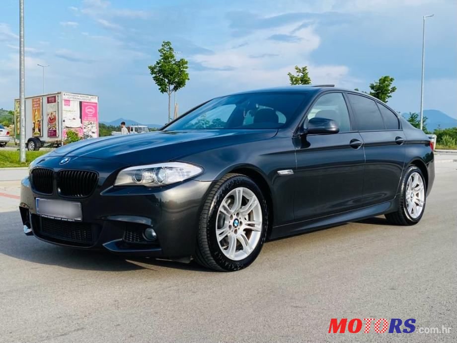 2011' BMW Serija 5 520D photo #1