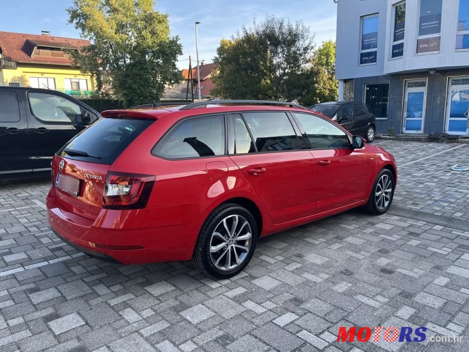 2018' Skoda Octavia Combi photo #5