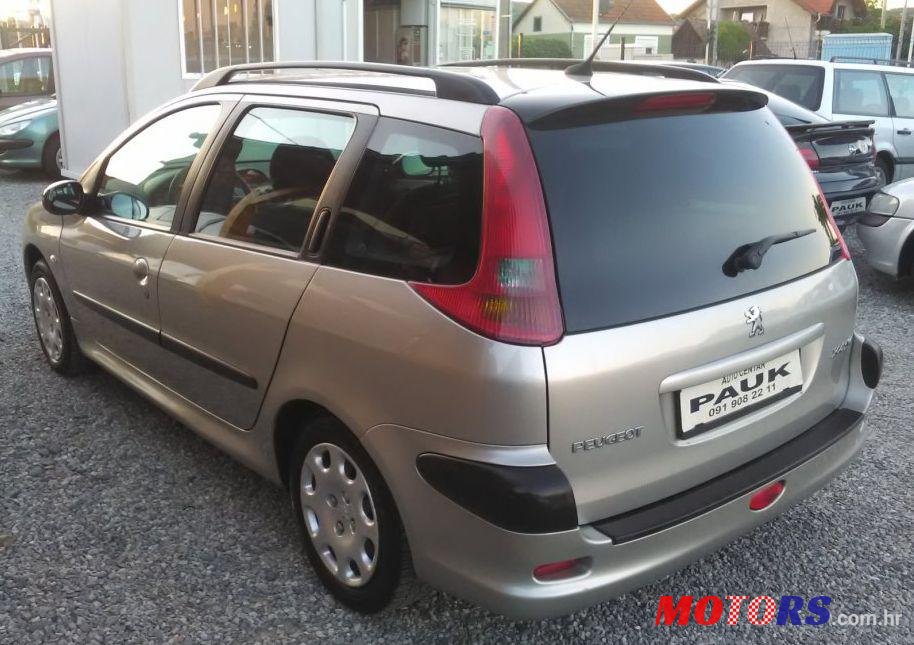 2005' Peugeot 206 Break 206 1,4 Hdi photo #1