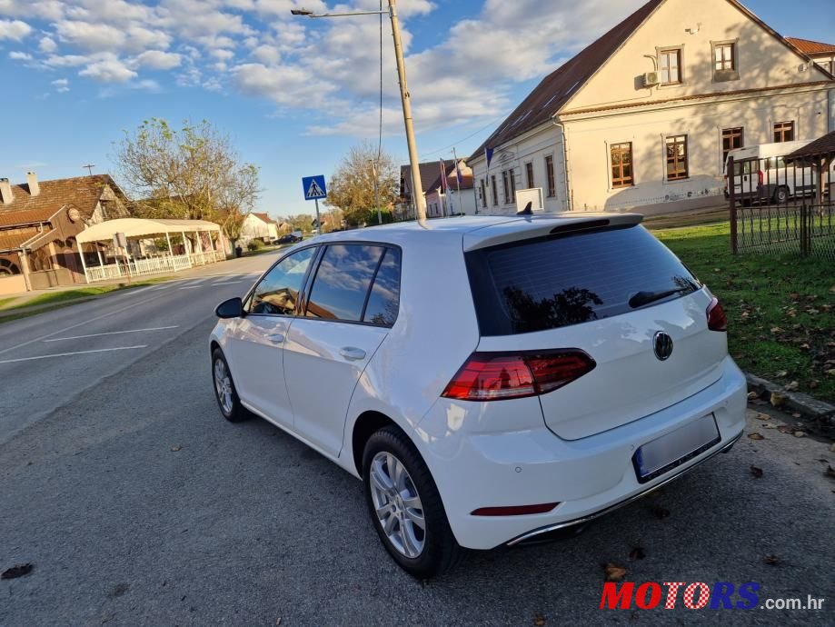 2020' Volkswagen Golf 7 1.6 Tdi photo #4