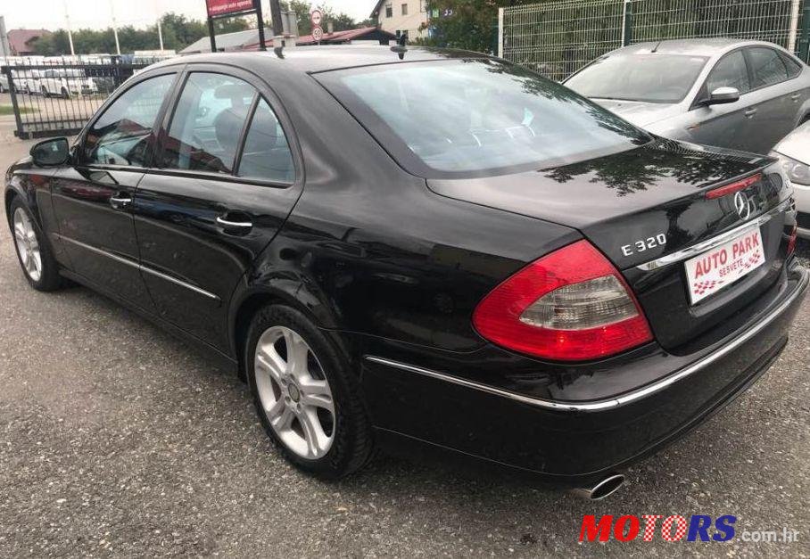 2008' Mercedes-Benz E-Klasa 320 Cdi Avantgarde photo #1