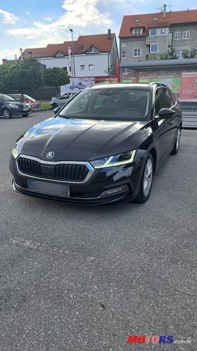 2020' Skoda Octavia Combi photo #2
