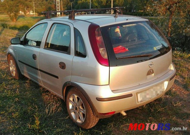 2004' Opel Corsa 1,2 16V photo #1