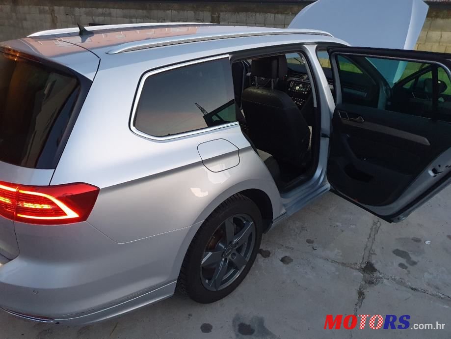 2015' Volkswagen Passat Variant photo #3