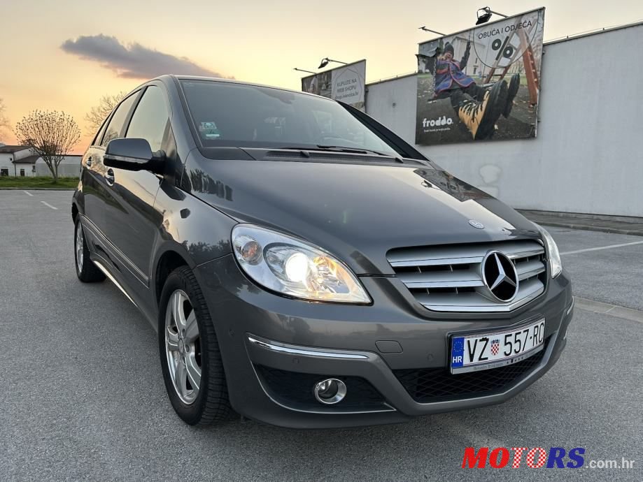 2011' Mercedes-Benz B-Klasa 180 Cdi photo #1