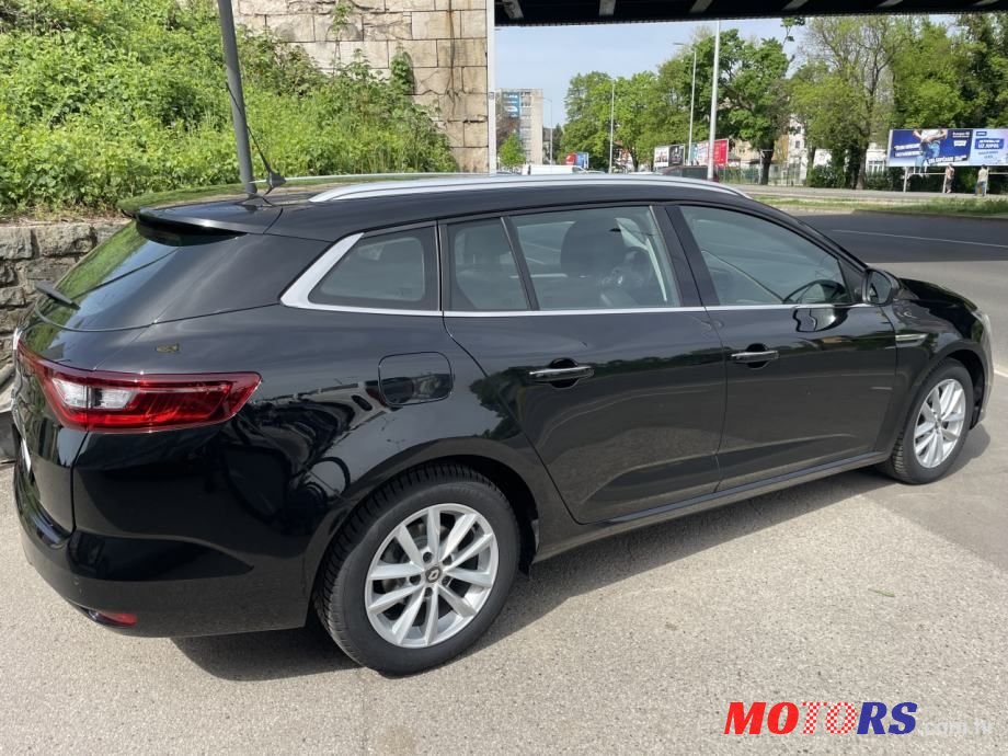2019' Renault Megane Grandtour photo #4