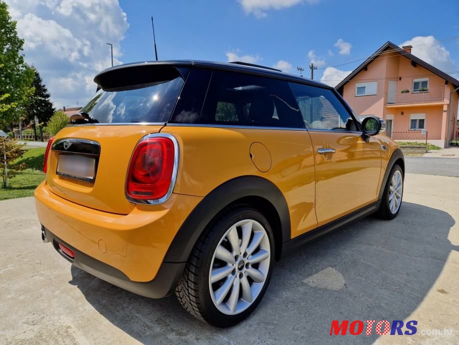 2016' MINI Cooper photo #5