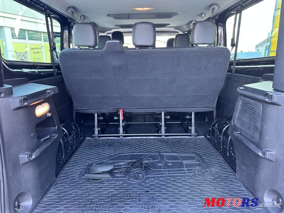 2019' Opel Vivaro photo #3