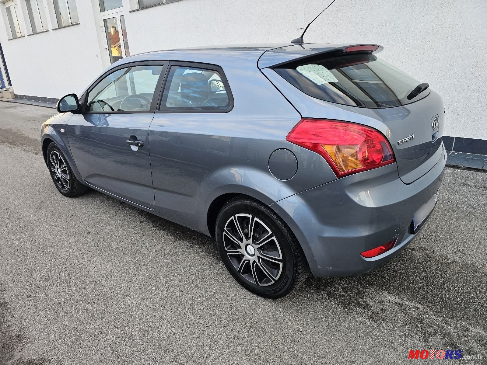 2009' Kia Ceed 1,6 Crdi Ex photo #6