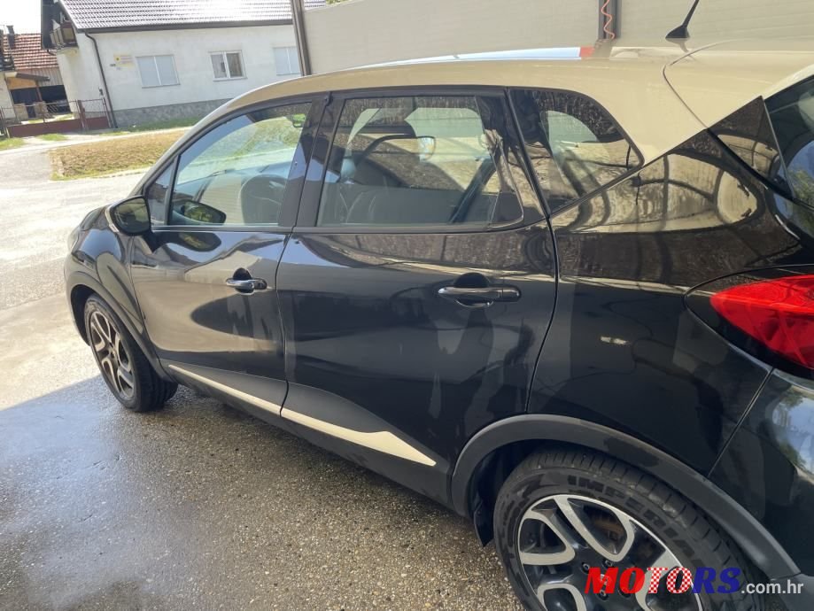 2013' Renault Captur photo #2