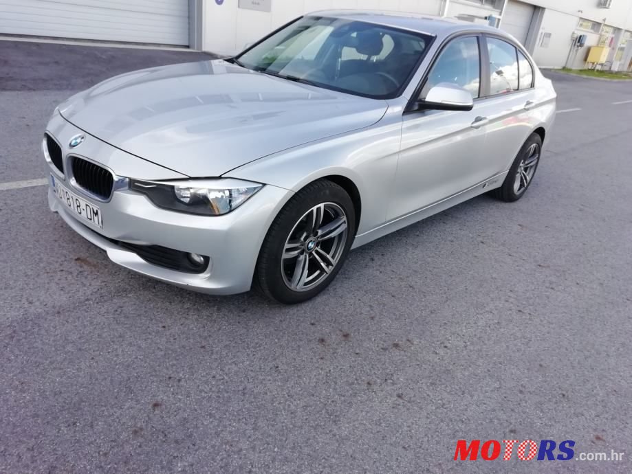 2012' BMW Serija 3 316D photo #3