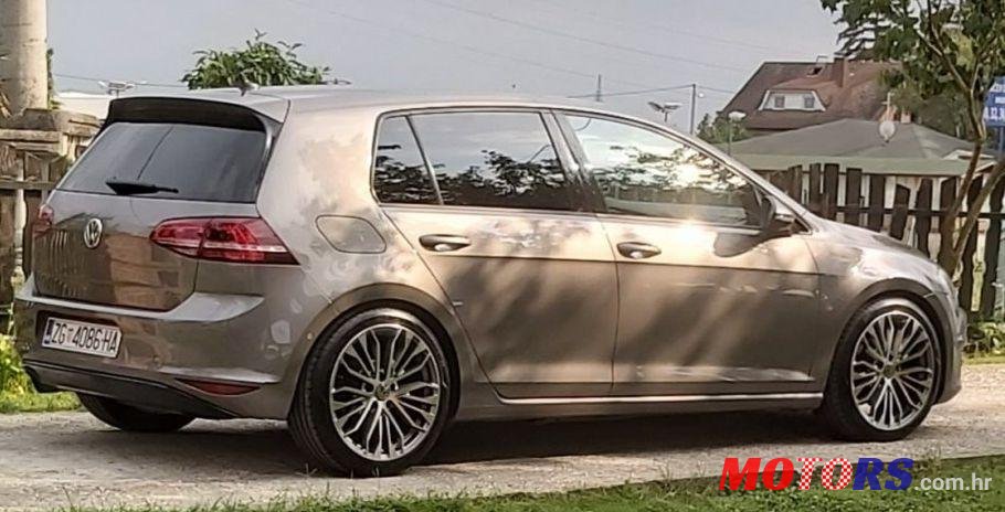 2014' Volkswagen Golf VII photo #1