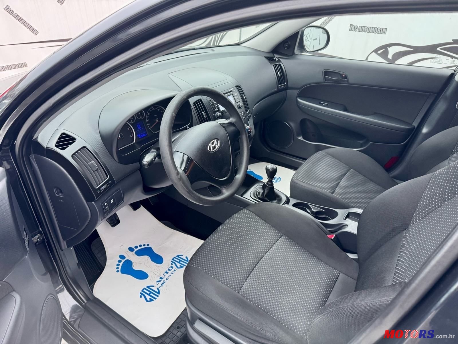 2010' Hyundai i30 1,6 Crdi photo #3