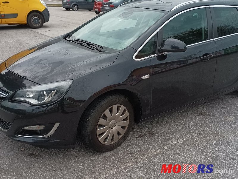 2015' Opel Astra Sports 1,6 Cdti photo #2