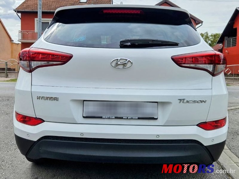 2016' Hyundai Tucson 1.7 Crdi photo #6