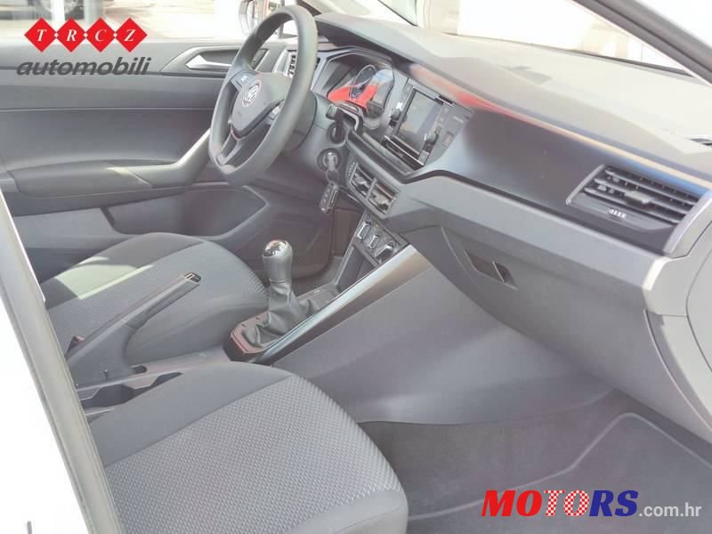 2018' Volkswagen Polo photo #5