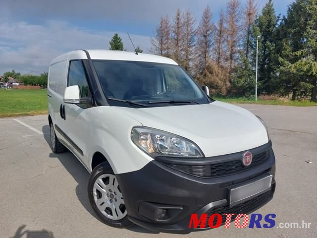 2015' Fiat Doblo 1.3 Jtdm Cargo photo #3