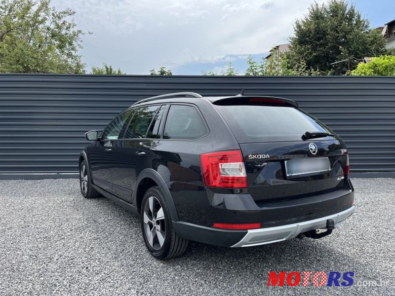 2016' Skoda Octavia Combi photo #3