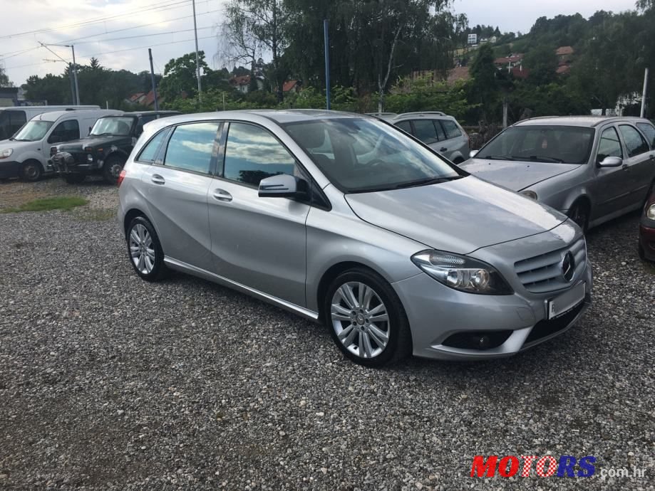 2013' Mercedes-Benz B-Klasa 180 Cdi photo #2