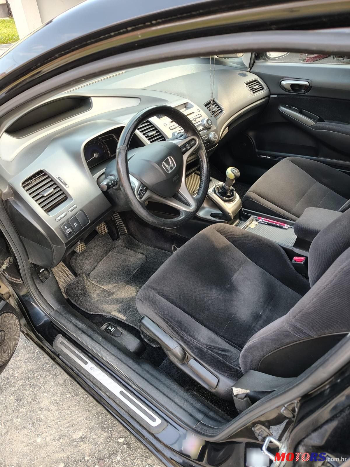 2008' Honda Civic Sedan photo #4