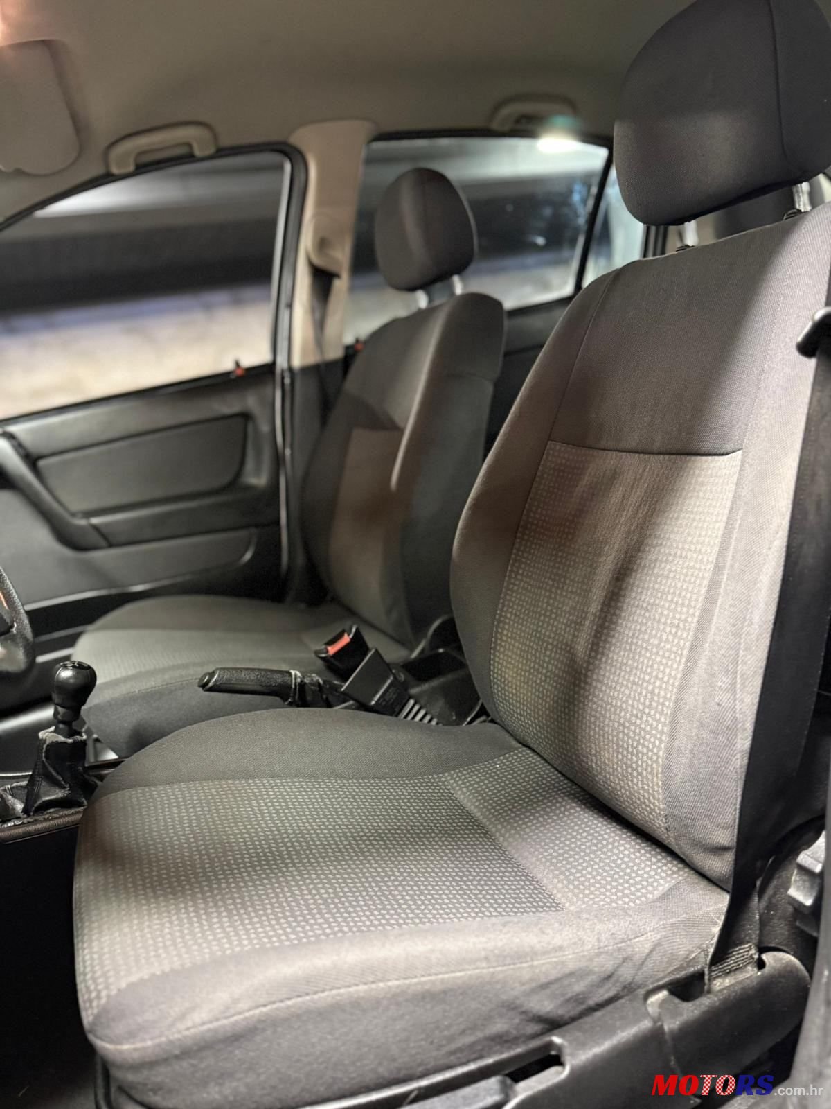 2004' Opel Astra Classic photo #5