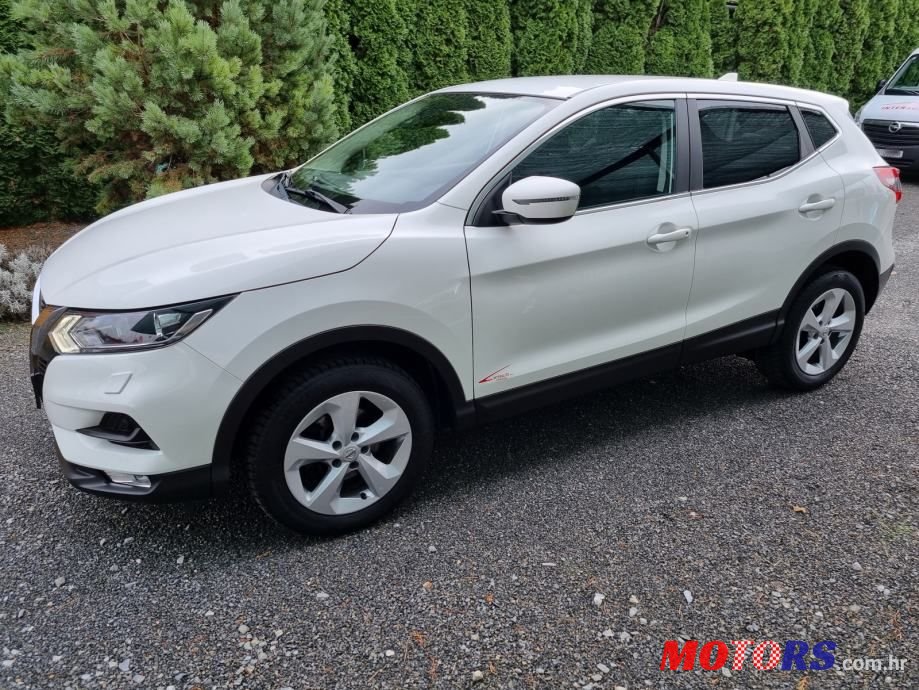 2018' Nissan Qashqai 1,2 Dig-T photo #4