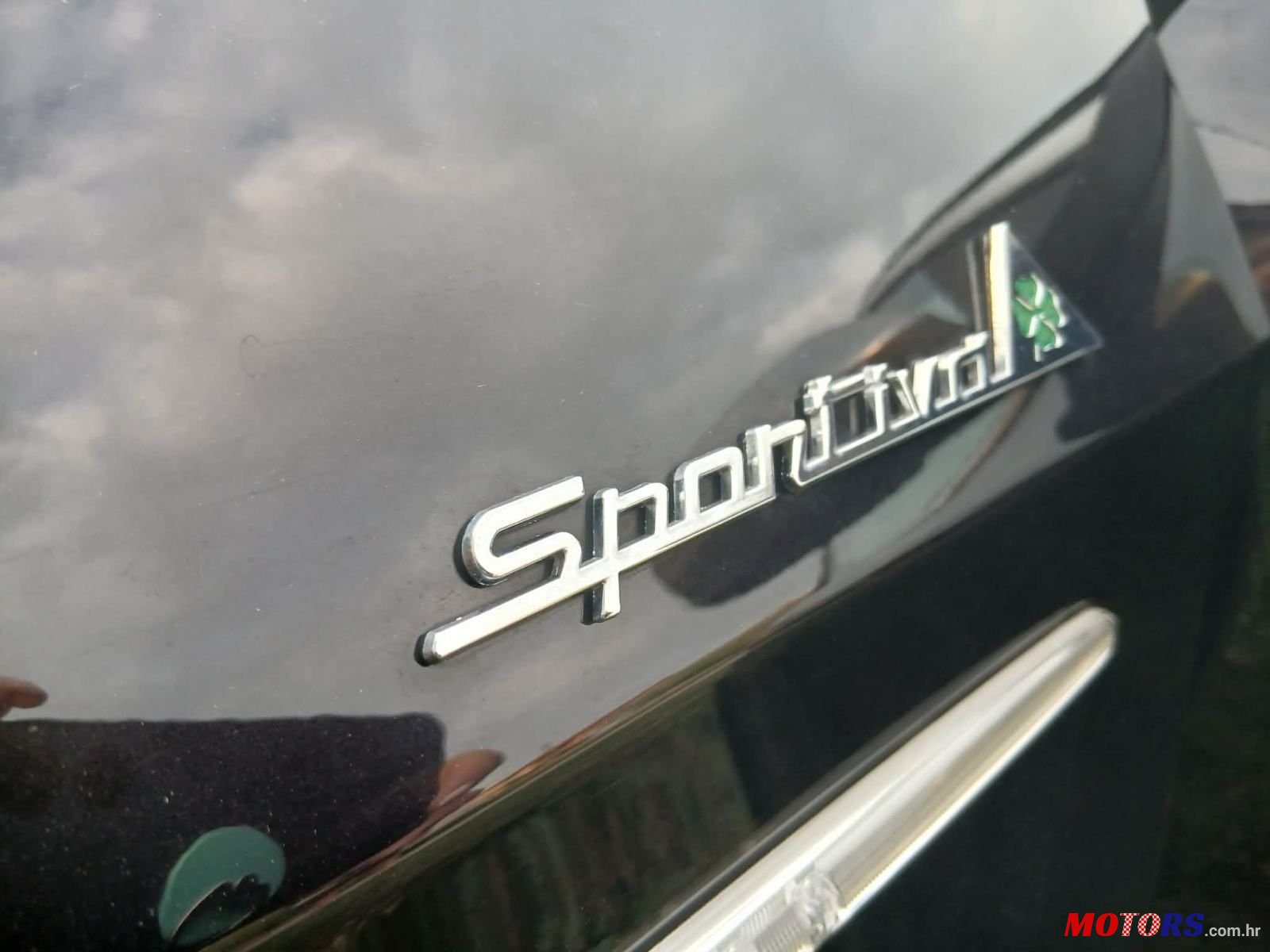 2010' Alfa Romeo Giulietta 1,6 photo #2