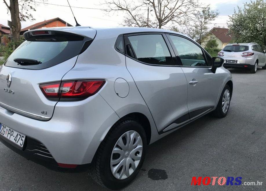 2013' Renault Clio Dci 90 photo #3