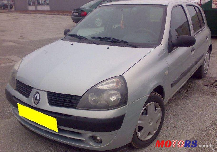 2003' Renault Clio 1,2 16V photo #1