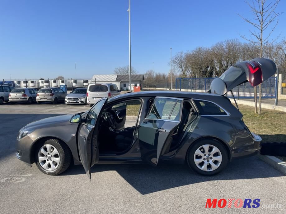 2014' Opel Insignia Karavan photo #6