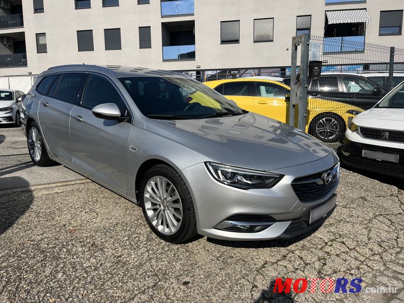 2019' Opel Insignia Karavan photo #1